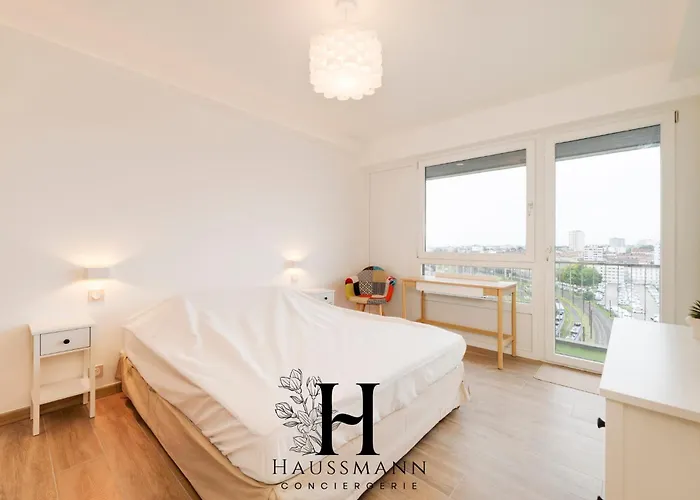 Magnifique 6 Personnes Gare De Avec Parking Apartamento Nancy